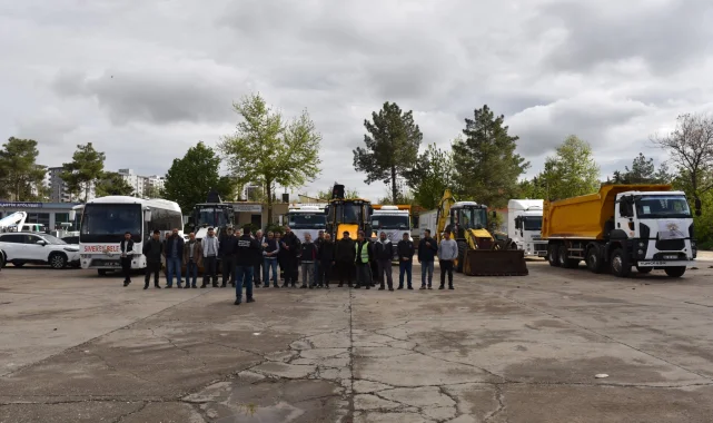 Siverek Belediyesi Ekipleri Viranşehir'de Yaraları Sarıyor