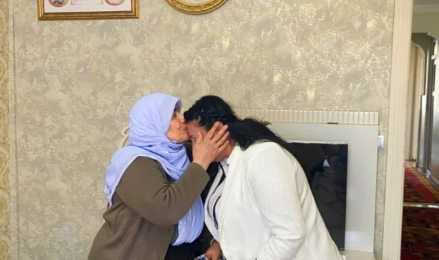 Suruç AK Parti'den Anneler Günü Ziyareti: Şehit Yakınlarının Günü Kutlandı