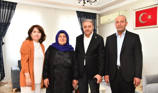 Vali Işıldak, Şehit Ailesini Ziyaret Etti: Anneler Günü Kutlaması