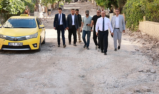 Başkan Nihat Çiftçi, Akpıyar Mahallesi'ndeki Yol Çalışmalarını İnceledi