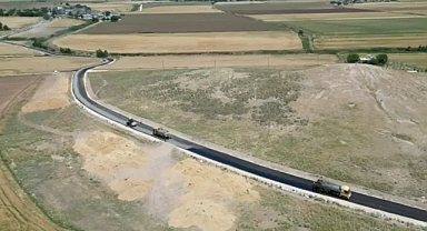 Büyükşehir, 3 ilçeyi beton yolla birbirine bağlıyor!