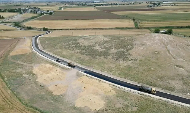 Büyükşehir, 3 ilçeyi beton yolla birbirine bağlıyor!