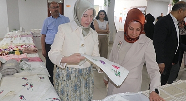Büyükşehir Belediyesi’nde ‘Hayat Boyu Öğrenme Haftası’ sergisi Açıldı