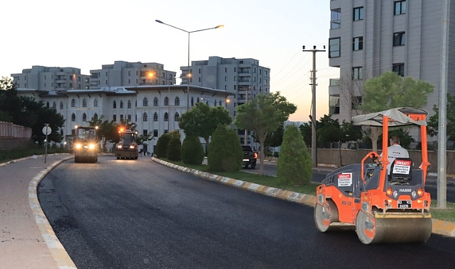 Büyükşehir Belediyesi'nden Esentepe Mahallesi'nde sıcak asfalt çalışması