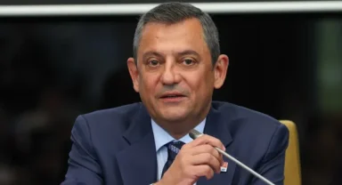 CHP'de gözler salı gününde: Özel kürsüye çıkıyor