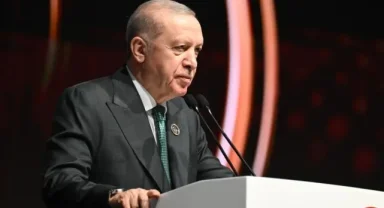 Cumhurbaşkanı Erdoğan: Kahraman babalarımızın Babalar Günü'nü tebrik ediyorum
