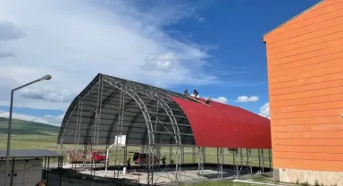 Digor Türk Telekom YBO'nun spor tesisi yenileniyor