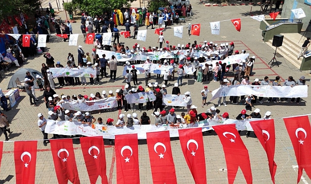 Karaköprü 'de 9.Çevre Şenliği Coşkuyla Düzenlendi