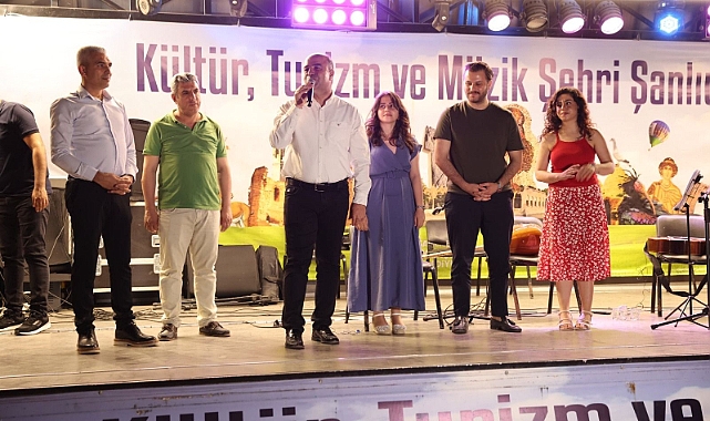 Karaköprü’de renkli sanat gecesi
