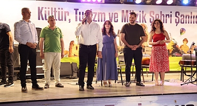 Karaköprü’de renkli sanat gecesi
