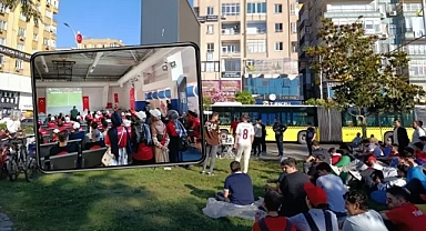 Şanlıurfa’da milli maç coşkusu meydanlara taştı