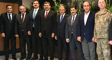 Şanlıurfa’dan ayrılan Çakmak ve Yakar için veda yemeği