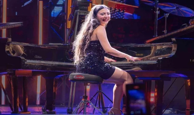 Su Yavuz Türkiye'deki ilk konserini Antalya Akra Caz Festivali'nde verdi
