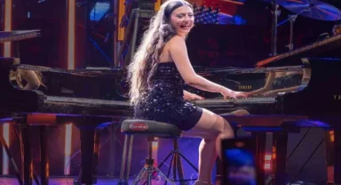 Su Yavuz Türkiye'deki ilk konserini Antalya Akra Caz Festivali'nde verdi