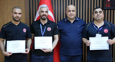 Urfa'da hayat kurtaran ekibe ödül verildi!