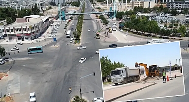 Büyükşehir'in Dev Ulaşım Projesinde İlk Kazma Vuruldu
