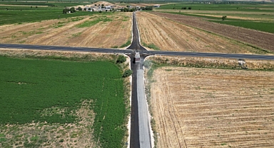 Büyükşehir’in Suruç Kırsalında Yol Atağı Sürüyor