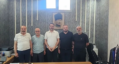 CHP Karaköprü İlçe Başkanı Çoban, partiden ayrılanları ağırladı