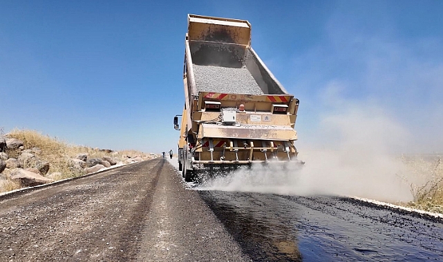 Hilvan’da 8,5 Kilometrelik Yol Yenilendi