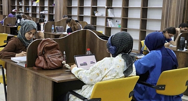 Karaköprü Belediyesinin Eğitim Yatırımları Gençlerin Başarısına Güç Katıyor