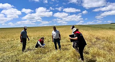 Kars'ta doğal afet sonrası hasar tespit çalışmaları aralıksız sürüyor