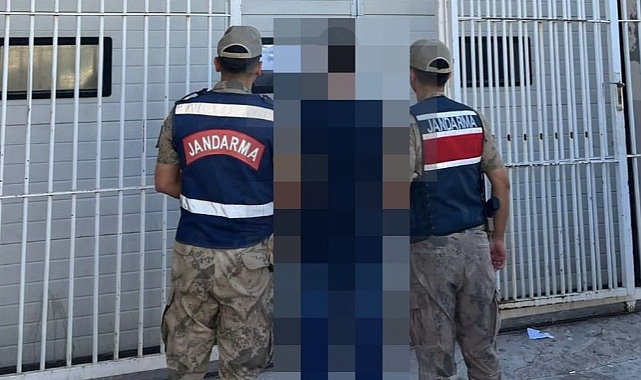 Şanlıurfa'da 4 yıl 2 ay hapis cezası bulunan firari Karaköprü'de yakalandı