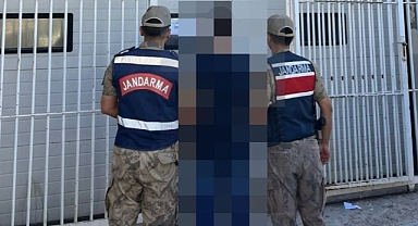 Şanlıurfa'da 4 yıl 2 ay hapis cezası bulunan firari Karaköprü'de yakalandı