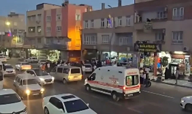 Şanlıurfa’da kontrolden çıktı! Park halindeki araçlara çarptı