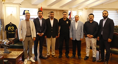 Şanlıurfaspor Yönetiminden İl Emniyet Müdürü Attila Aksoy'a Ziyaret