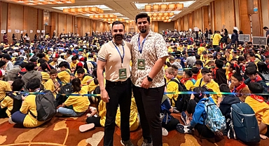 Singapur’da 2 Türk Tarih Yazıyor!