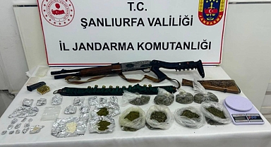 Suruç'ta jandarmadan uyuşturucu operasyonu: Esrar, eroin ve silah ele geçirildi